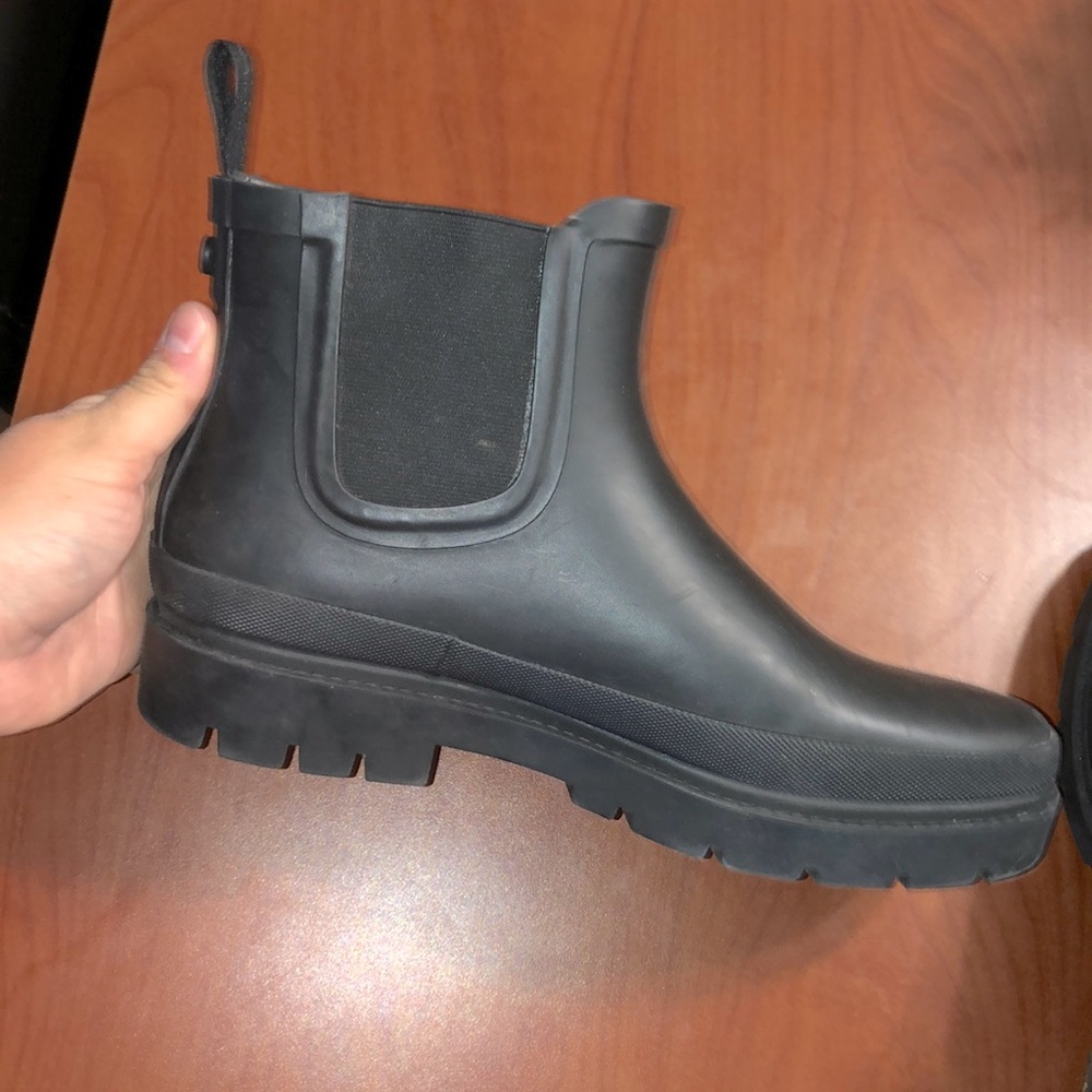 Size 9 Black Utility Boots